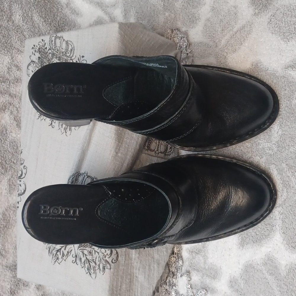 born. Women's Black Heeled Mules Size 6 - Picture 8 of 14